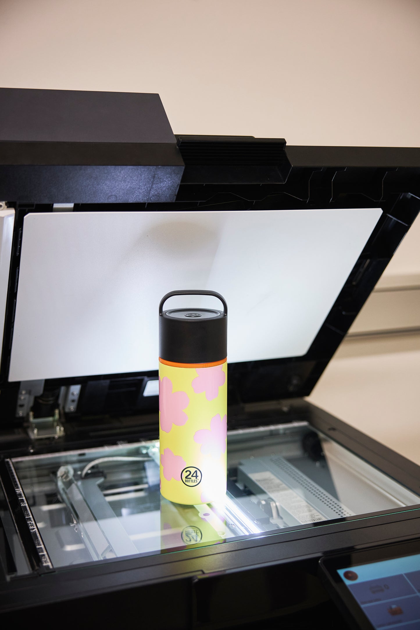 Spin Bottle 730 - Daydreaming Yellow